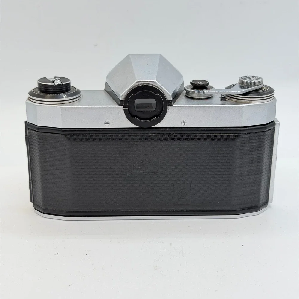 Praktica Nova 35mm SLR Camera with Carl Zeiss Jena Tessar 2.8/50 Lens Vintage